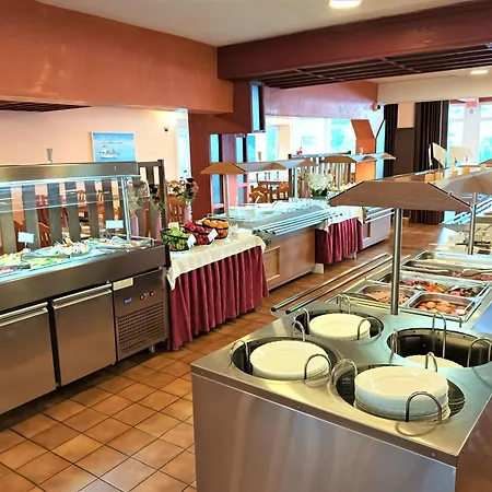 ホテル Centinera 3*